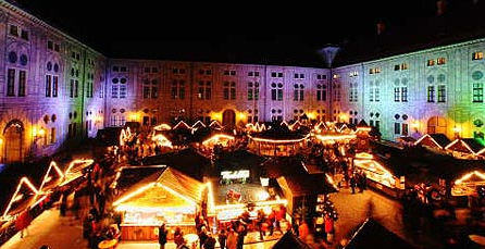 Weihnachtsmarkt am Chinesischen Turm: Christbaum Versteigerung am 23.12
