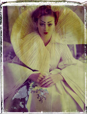 haute-couture-the-polaroides-of-cathleen-naundorf-foto-bernheimer-muenchen