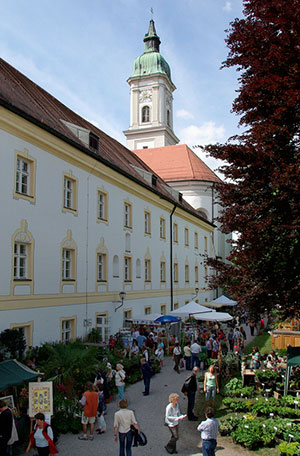 Freisinger-Gartentage-im-Freisinger-Dom-Garten