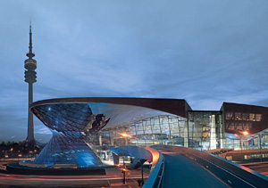 BMW-Welt wird zur exklusiven Beauty-Lounge: Schönheit & Ästhetik-Messe am 24. und 25. April 2010