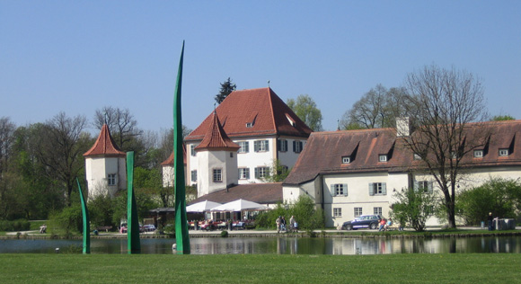 Termin für Gartenliebhaber: Gartenmesse ‚München blüht‘ auf Schloss Blutenburg