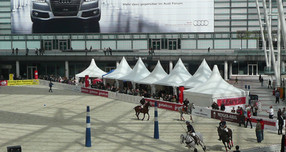 Deutschlands 1. Airport ARENA Polo Event am Münchner Flughafen