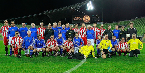 Fußball spielen für Olympia: Deutsche Bürgermeister unterliegen FC Bayern Allstars