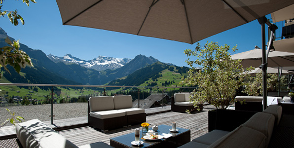 Neues Designhotel in den Schweizer Alpen: The Cambrian in Adelboden weckt die fünf Sinne