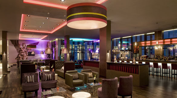 Leonardo Hotel Mnchen, Lobby, Foyer, Rezeption, Lounge