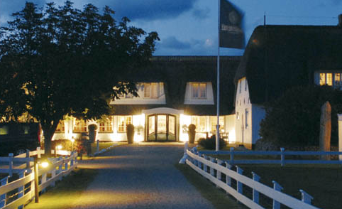 Yoga auf Sylt: Healing-Urlaub im romantischsten Hotel der Insel