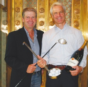 golfer-meets-friends