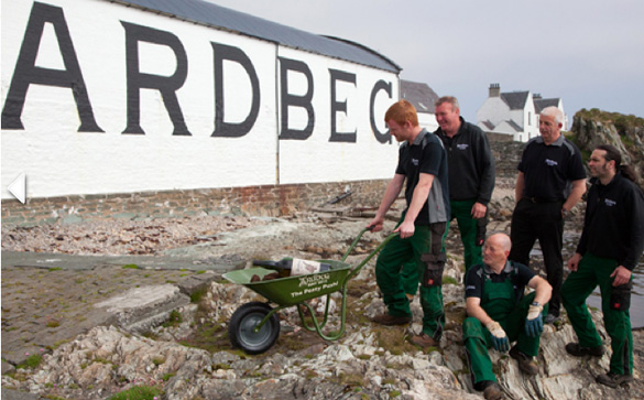 Exklusive Ardbeg Day-Party in der Goldenen Bar (Haus der Kunst)