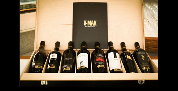 Exklusives Geschenk für Weinliebhaber: V-MAX mit acht blaufränkischen Top-Weinen