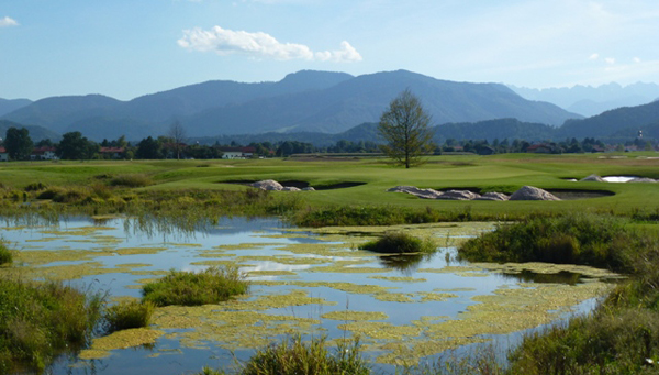 Rosenheimer Golfwoche startet im neuen Golfresort Achental