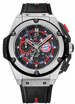 FC Bayern-Spieler kickten mal im Anzug