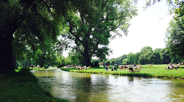 eisbach-muenchen-fotocredit-exklusiv-muenchen