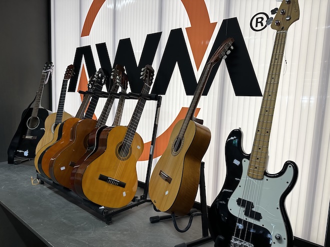 Seit dem Umzug nach Pasing bietet Halle 2 Secondhand-Fundstücke aus den Münchner Wertstoffhöfen.Peter-Anders-Straße 11, 81245 München.