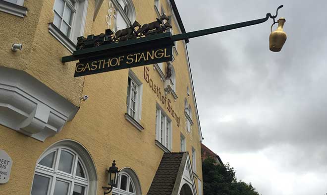 Restaurants Umland München: Gutsgasthof Stangl