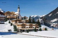 Immobilien Tirol: Skipiste und Golf-Fairway direkt vor der Tür