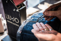 Denim Couture: Liu Jo pimpt Eure Lieblings-Jeans auf!