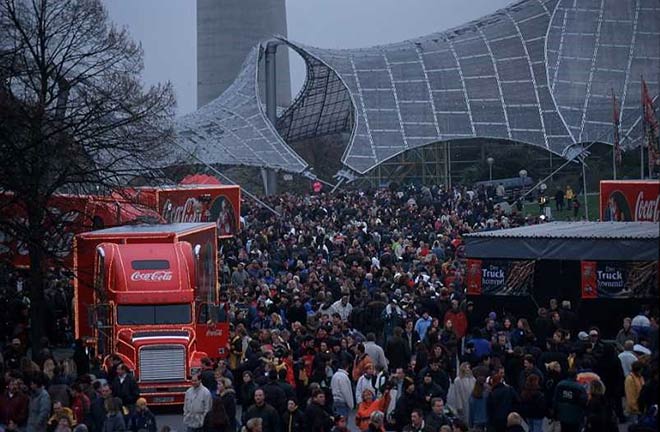 Coca Cola Weihnachtstour im Jahre 2000 im Olympiapark