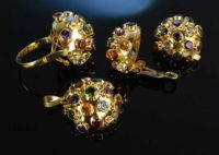 Schmuckset von Juwelier H.Stern: Bald ist ja Valentinstag!