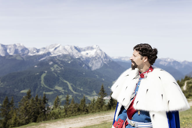 Auf den Spuren des Märchenkönigs: Die Wanderwege des Königs in der Zugspitz Region. Foto: Zugspitz Region, Matthias Fend