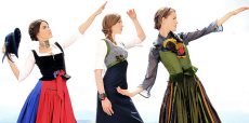Trachten-Trend von Keune Sports: Dirndl-Kombi aus Mieder und Rock
