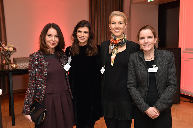 Julia Schygulla, Magdalena Oehl, Katharina Jünger und Dr. Henriette Picot. Fotocredit: Hannes Magerstaedt