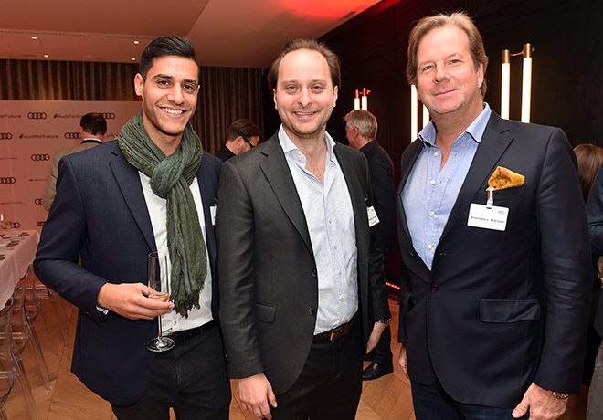 Zum Jungunternehmer-CEO-Dinner lud Christoph Herzog (Mitte). Links von ihm: Abdula Hamed und rechts Andreas Baron von Maltzan. Fotocredit: H. Magerstaedt für Audi