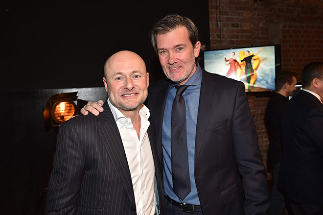 Breitling CEO Georges Kern mit DJ John Munich, welcher trotz eigener Geburtstagsparty vorbeischaute. Fotocredit: Hannes Magerstaedt, GettyImages