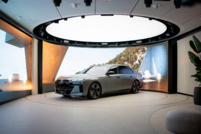 BMW Welt Neuwagen Abholung 2024: Exclusive Privacy Room