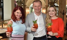 Hyaluron Spritz Ladies Lunch im Restaurant Brenner in München