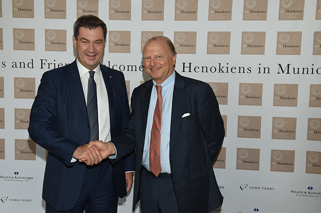 Markus Söder hielt eine Laudatio. Hier mit Martin Schoeller. Fotocredit: G. Nitschke, BrauerPhotos