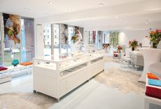 TAMARA COMOLLI Boutique