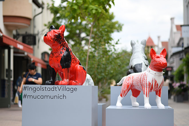 Die Maskottchen der Shopping-Destination Ingolstadt Village werden zu Kunstobjekten! Fotocredit: G. Nitschke, BrauerPhotos