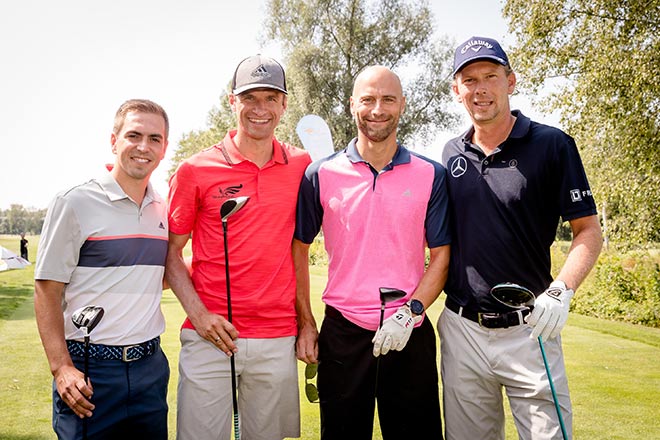 Amateurgolfer kennen die Herren (v.l.n.r.): Philipp Lahm, Thomas Müller, Christian Bärtels (adidas) und Marcel Siem (Profigolfer). Fotocredit: Nadine Rupp