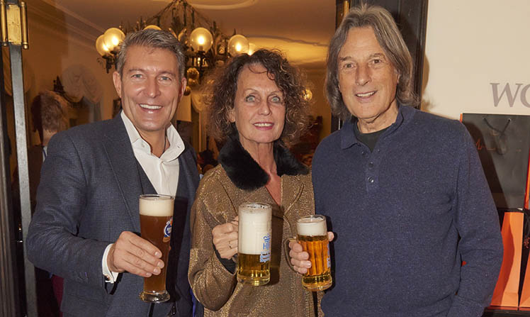 Nach dem Adventssingen in der Heiliggeist Kirche in München mit dem Tölzer Knabenchor ging zum Entenessen. Fotocredit: Jirgens Juwelenschmiede