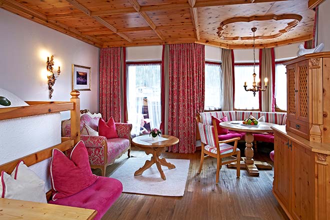 Fünf Sterne Hotel Tirol