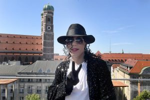 Gedenkfeier zum 10. Todestag von Michael Jackson im Hotel Bayerischer Hof