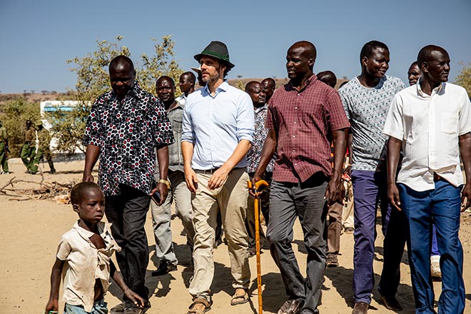 Wandern mit Prinz Ludwig von Bayern in Turkana. Fotocredit: Learning Lions