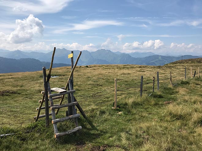 Viele haben der Landschaft vom Großarltaler Gründegg bereits nachgesagt, dass es einer schottischen Landschaft ähnlich ist! So oder so: hier oben fühlt man sich wohl!