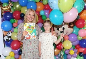 Kinderbuchlaunch und Lesung „Die Buntis im Zoo“ im Hearthouse in München