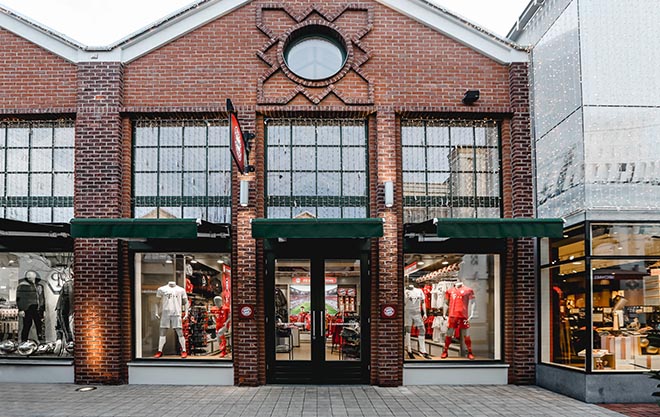 FC Bayern München Pop-up Store in Ingolstadt Village