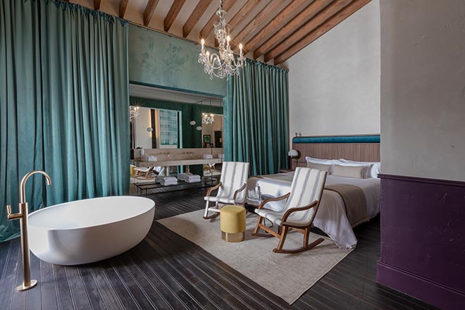 Ein ehrwürdiges Stadtpalais aus dem 16. Jahrhundert ist inmitten von Palma de Mallorca heute ein exklusives Boutiquehotel mit Dornbracht Spa: Can Bordoy Grand House & Garden mit Day Spa