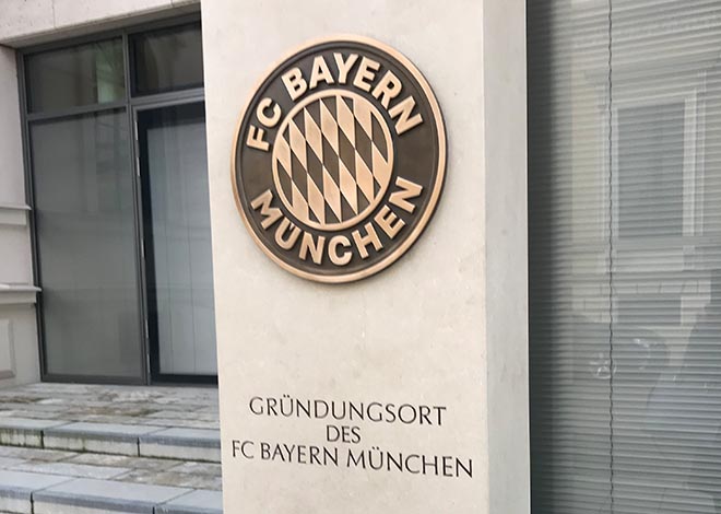 Kaum einer weiß, dass der Gründungsort vom Verein FC Bayern mitten in der Altstadt ist, nämlich in der Jägerstraße. 