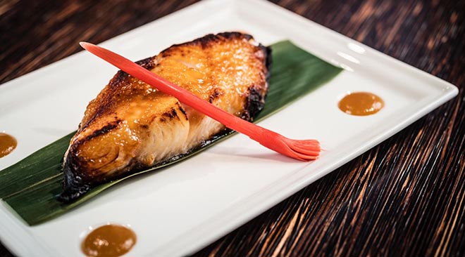 Sein bekanntester Signature Dish ist der in Miso marinierte Black Cod!