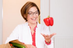 Abnehmen trotz 1.000 Ausreden: Interview mit Ernährungs-Doc Dr. Silja Schäfer