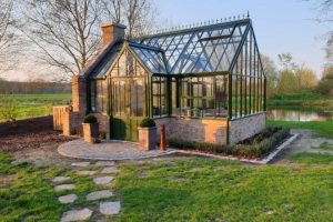 Vorteil Gewächshaus: Den Garten im viktorianischen Stil genießen