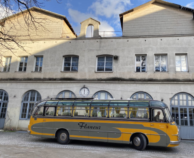 Mit Shuttlebus zum Königreich der Stoffe