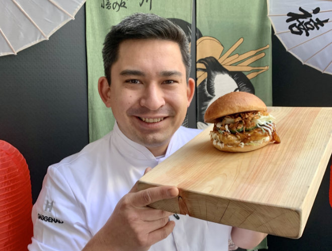 Burger to Go: Tohru Nakamura zeigt sein Streetfood! Fotocredit: SALON rouge_Tohru Nakamura“ 