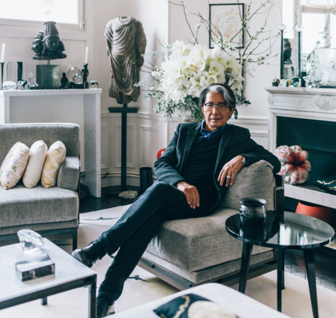 Kenzo Takada ins einer Pariser Wohnung. Fotocredit: Mitchell Geng