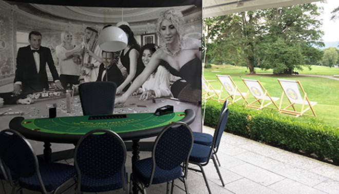 Immer mal wieder greifen auch deutsche Golfclubs das Casino-Thema auf. Zum Preis des Präsidenten im GC Feldafing wurden auch schon mal Glücksspiel Tische aufgestellt. Fotocredit: EG