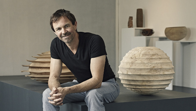 Für seine Holzskulpturen gewann Bildhauer Christoph Finkel bereits viele Auszeichnungen.